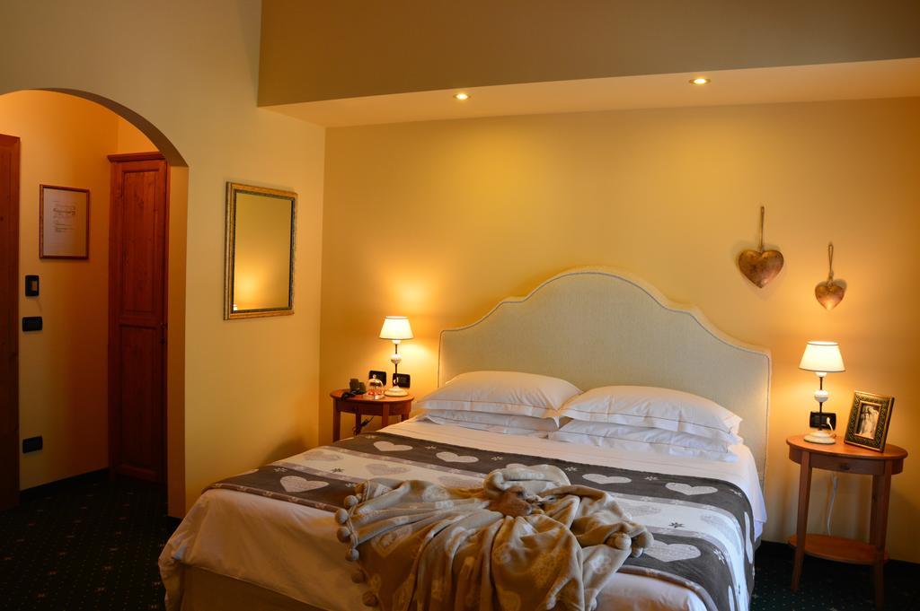 Hotel Garni Carpe Diem Vigo di Fassa Pokój zdjęcie