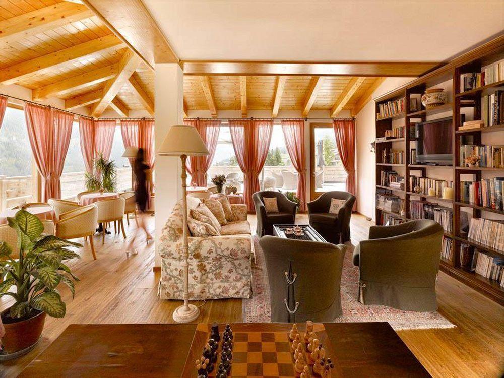 Hotel Garni Carpe Diem Vigo di Fassa Zewnętrze zdjęcie